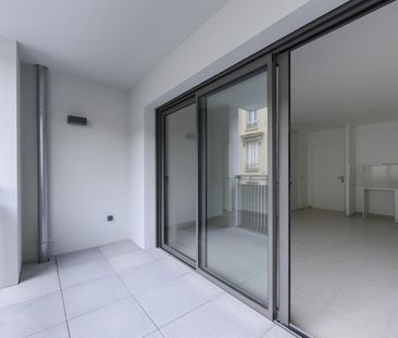 location Appartement F2 DE 43.59m² À LYON - Photo 1