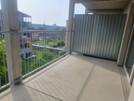 Lichtdurchflutetes Wohnen: 2-Zimmer-Wohnung mit Großem Balkon für Lebensqualität im Freien - Top 502 - Photo 2