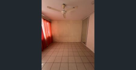 1 BEDROOM UNIT IN NORTHWARD - Photo 4