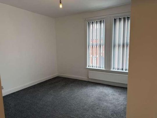 Bedroom Available To Rent, S9 - Photo 1