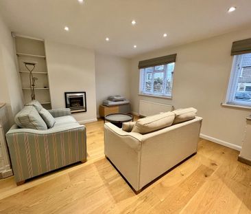 High Street, Aldeburgh, Suffolk, IP15 - Photo 1