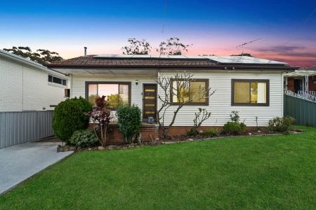 “Comfort, Convenience & Family Living in a Prime Location” - Photo 3