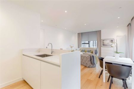 A truly stunning furnished modern one bedroom ground floor garden flat in the popular Simpson Loan development. - Photo 5