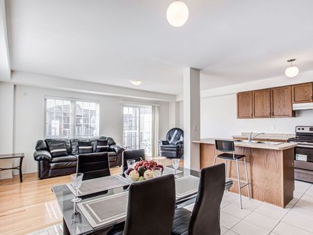 For Lease - 130 Hucknall Road Unit# Upper Room #2, Toronto, Ontario - Photo 4