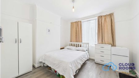 RM3 Woodstock Court | Lee | London | SE12 9HT - Photo 2