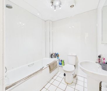 Apt 11, Chichester Building, Old Bakers Court, Belfast, BT6 8QX - Photo 3