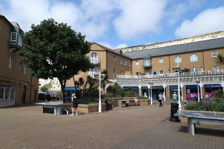 Starboard Court, Brighton Marina Village - Photo 5