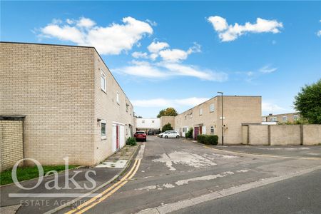 Portland Road, Mitcham, London - Photo 4