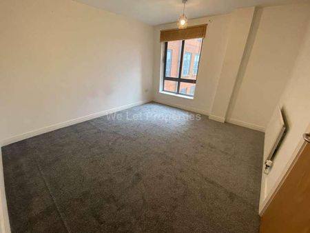 Lake House, Castlefield Locks, M15 - Photo 2