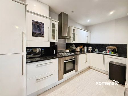 1 bedroom apartment to rent - Photo 4