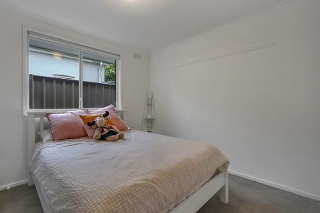 TWO BEDROOM HIDDEN GEM! - Photo 4