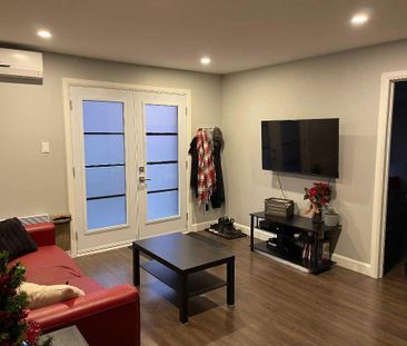 4 1/2 rez de chaussée - Photo 2