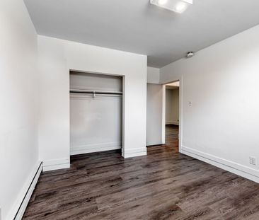 For Lease - 105 Mary Street Unit# 1, Whitby, Ontario - Photo 4