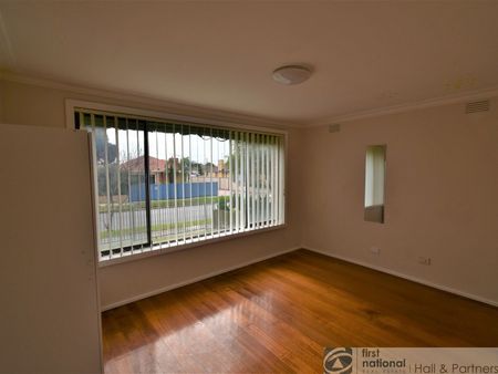 61 Emerald Drive, Springvale - Photo 5