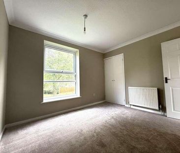 Longfield, Kent, DA3 - Photo 6