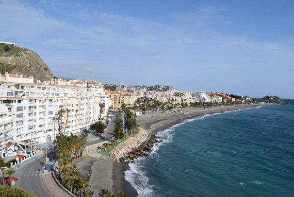Almuñécar - Photo 1