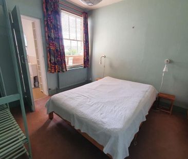 2 bedroom semi-detached house to rent - Photo 6