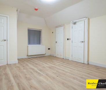 1 Bedroom Apartment For Rent - Photo 2