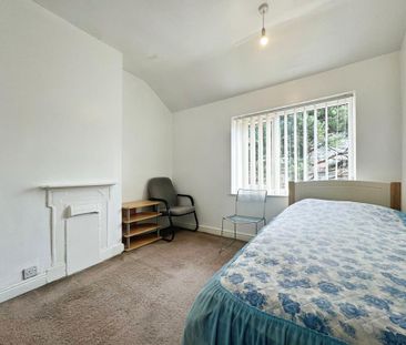 3 bedroom semi-detached house to rent - Photo 6