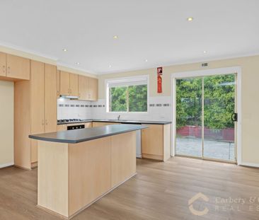 Beautiful 4 Bedroom Family Home!! - Photo 5