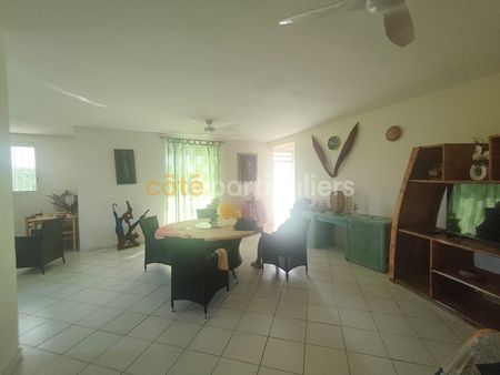 Location Appartement 4 pièces 118m² - Photo 2