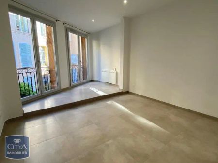 Appartement à louer 2 pièces 56.09m² - Photo 3