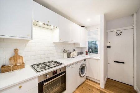 1 bedroom flat to rent - Photo 5