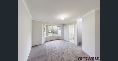 Experience the ultimate convenience and comfort with this ideal family home - Photo 3