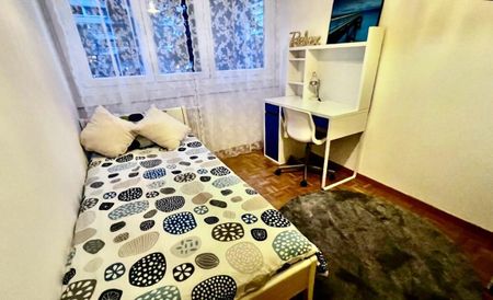 Spacieux appartement de 2 chambres entièrement meublé à Petit-Saconnex - Photo 2