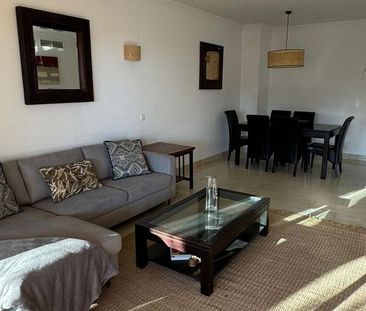 Luxury Apartment for rent in Marbella Del Este, Spain - Photo 2