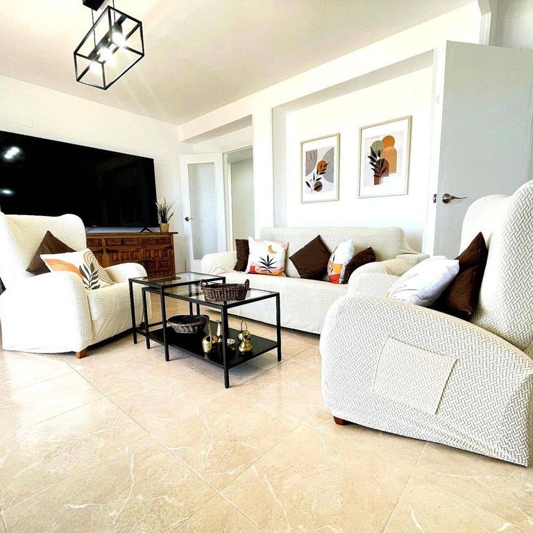 3 room luxury Apartment for rent in Gandia, Spain - Photo 1