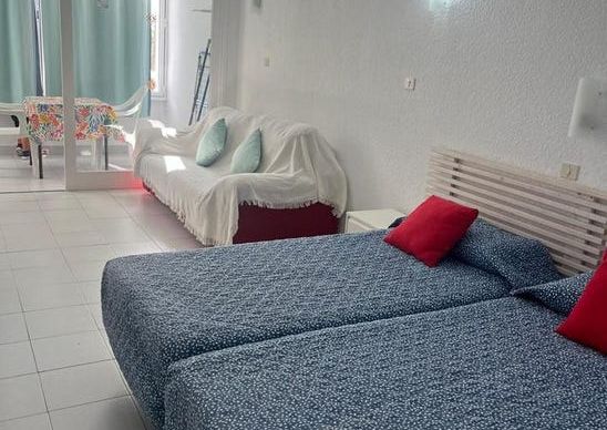 Puerto Rico, Canary Islands 35130