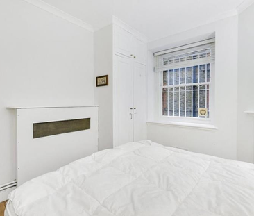 4 bedroom apartment to rent - Photo 2 | Rentumo