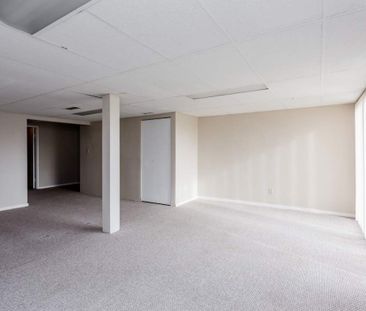 Crescentview Townhomes - Photo 5