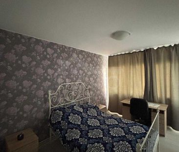 Închiriază Apartament 2 camere Aleea Carpați - Fotografie 1