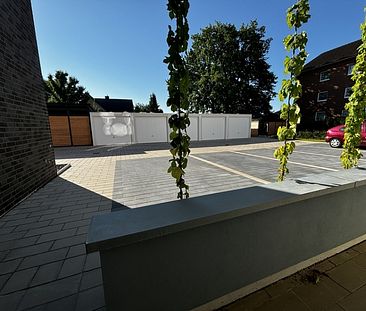 Moderne Erdgeschosswohnung mit Terrasse ! - Photo 3