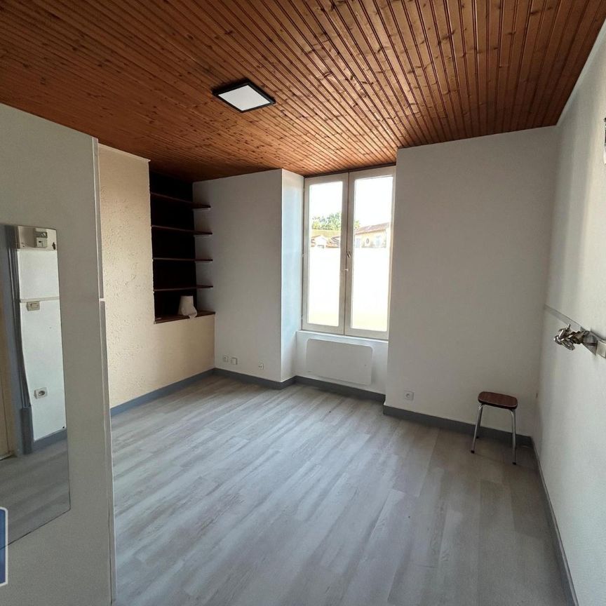 Location Appartement 1 pièce 20m² POITIERS 86000 - Photo 1