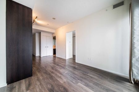 For Lease - 159 Dundas Street Unit# 2002, Toronto, Ontario - Photo 4