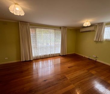 Tenacious Traralgon Home - Photo 3