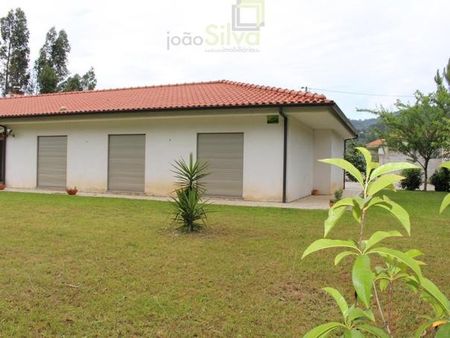 Moradia T4 - Photo 2