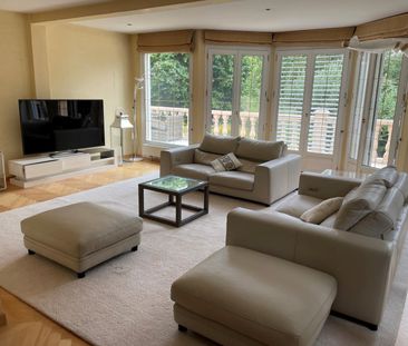 WUNDERSCHÖNES 9-ZIMMER-ANWESEN IN PETIT SACONNEX MIT GROSSEM GARTEN... - Foto 1