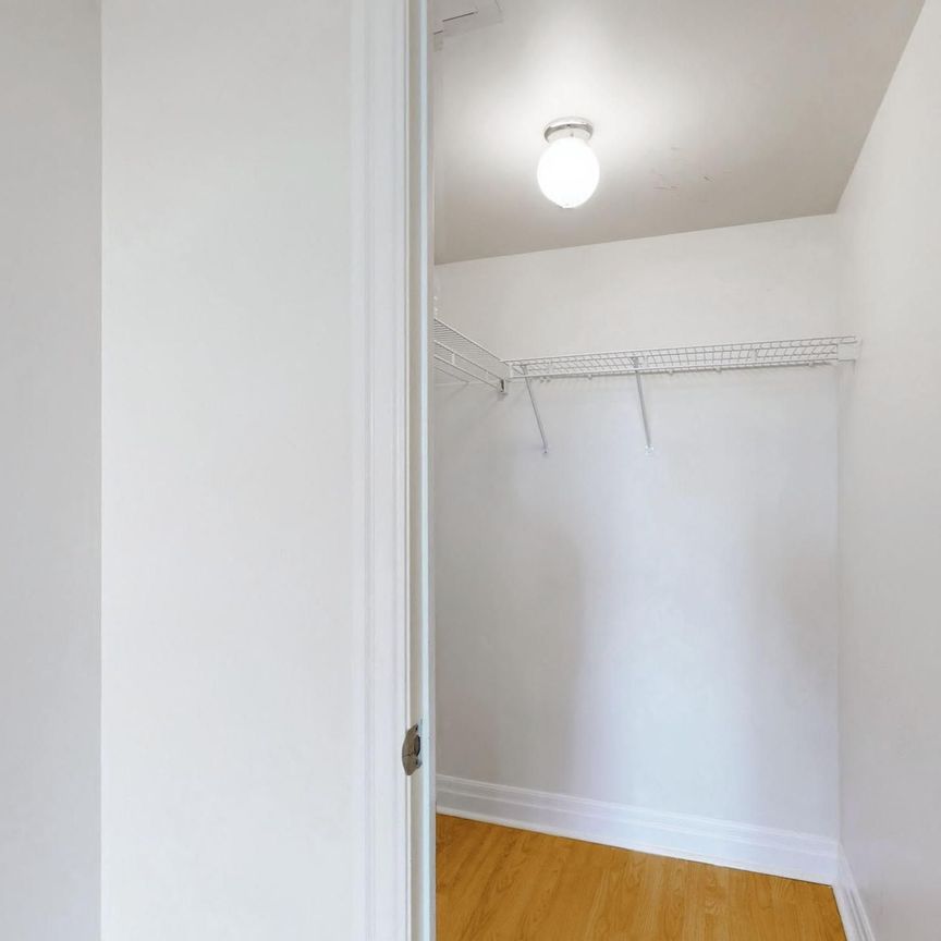 For Lease - 188 Doris Avenue Unit# 1709, Toronto, Ontario - Photo 1