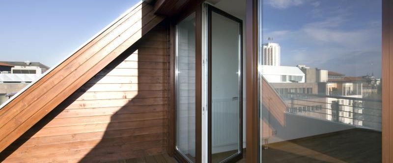 Moderne 3-Zimmerwohnung im traditionellen ‚HUBERTUS HAUS‘ mit Loggia! - Photo 1