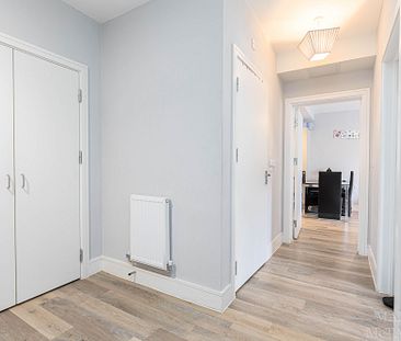 West Green Drive, Crawley, RH11 - Photo 1