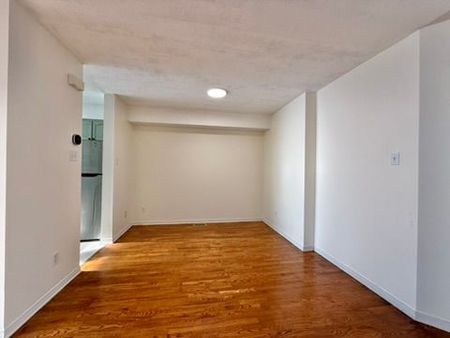 For Lease - 206 Claridge Drive, Barrhaven, Ontario - Photo 5