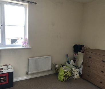 Ash Close, DEREHAM - Photo 3