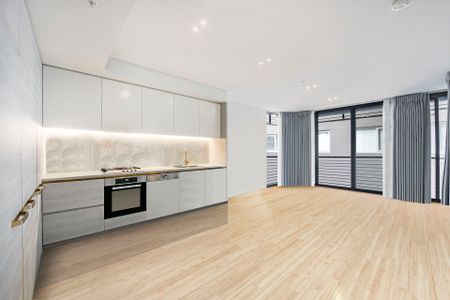 101/30 Alfred Street, Milsons Point. - Photo 4