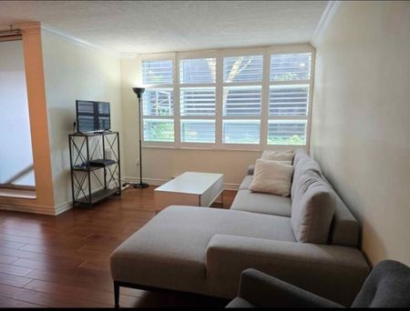 For Lease - 155 Kent Street Unit# 103, London East, Ontario - Photo 4