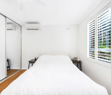 Elegant Boutique Living with Gorgeous Primrose Park Views - Photo 6