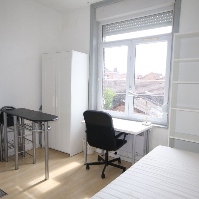 Location Appartement 1 pièce 11m² LILLE 59000 - Photo 1